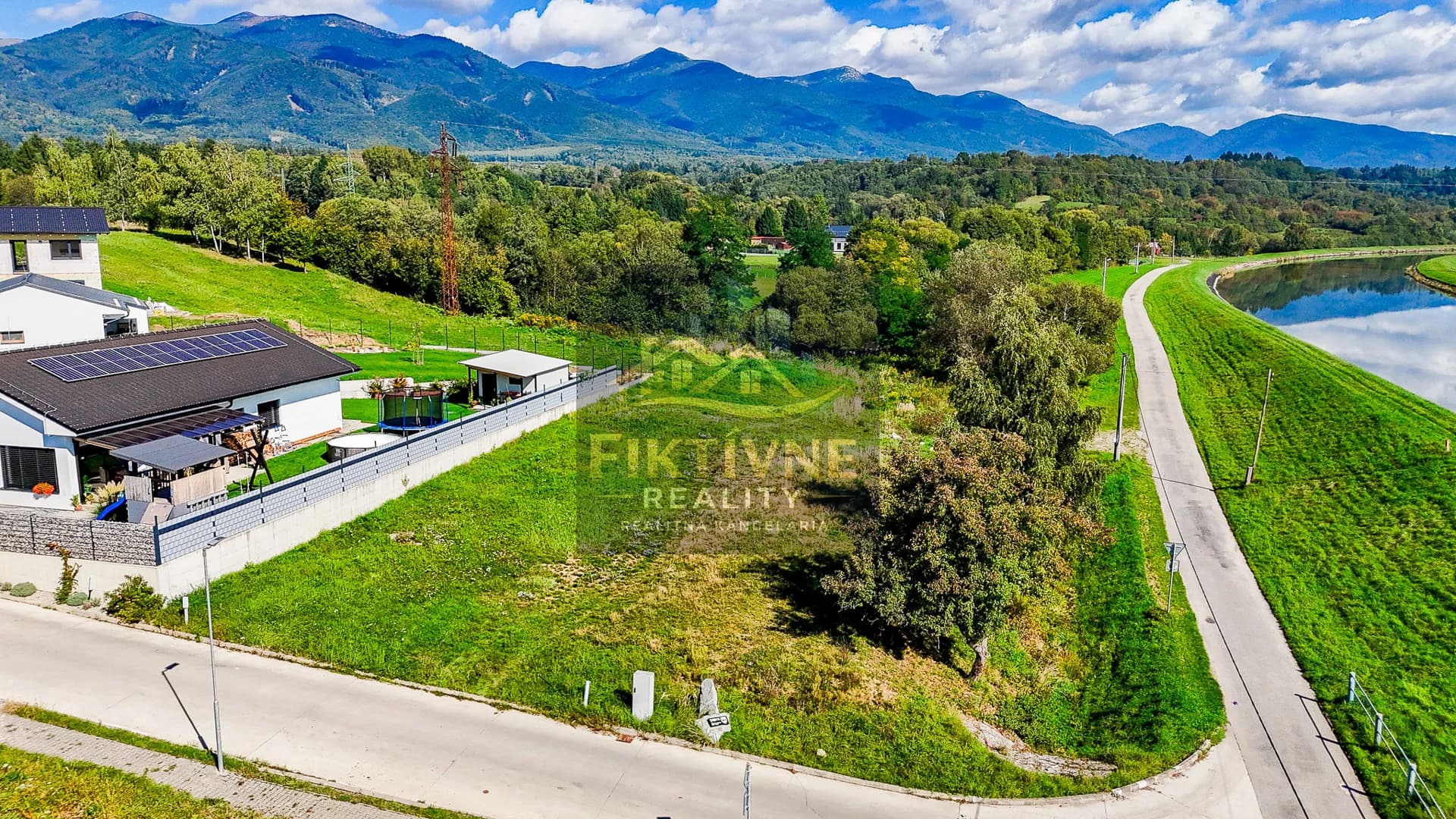 Na predaj stavebný pozemok 521 m2, Sučany Slnečné Hrabiny