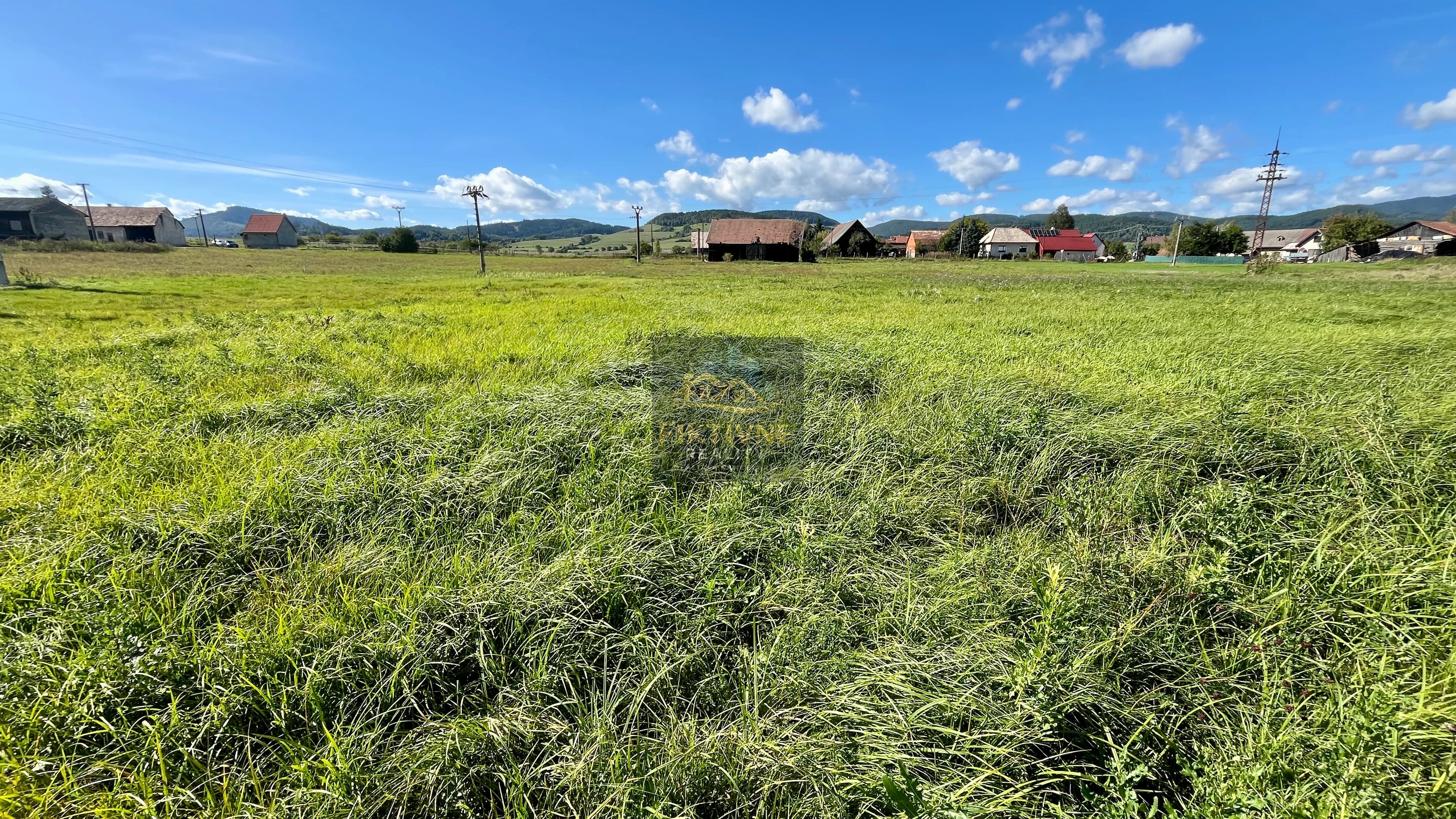 Na predaj stavebný pozemok 4459 m², Liešno